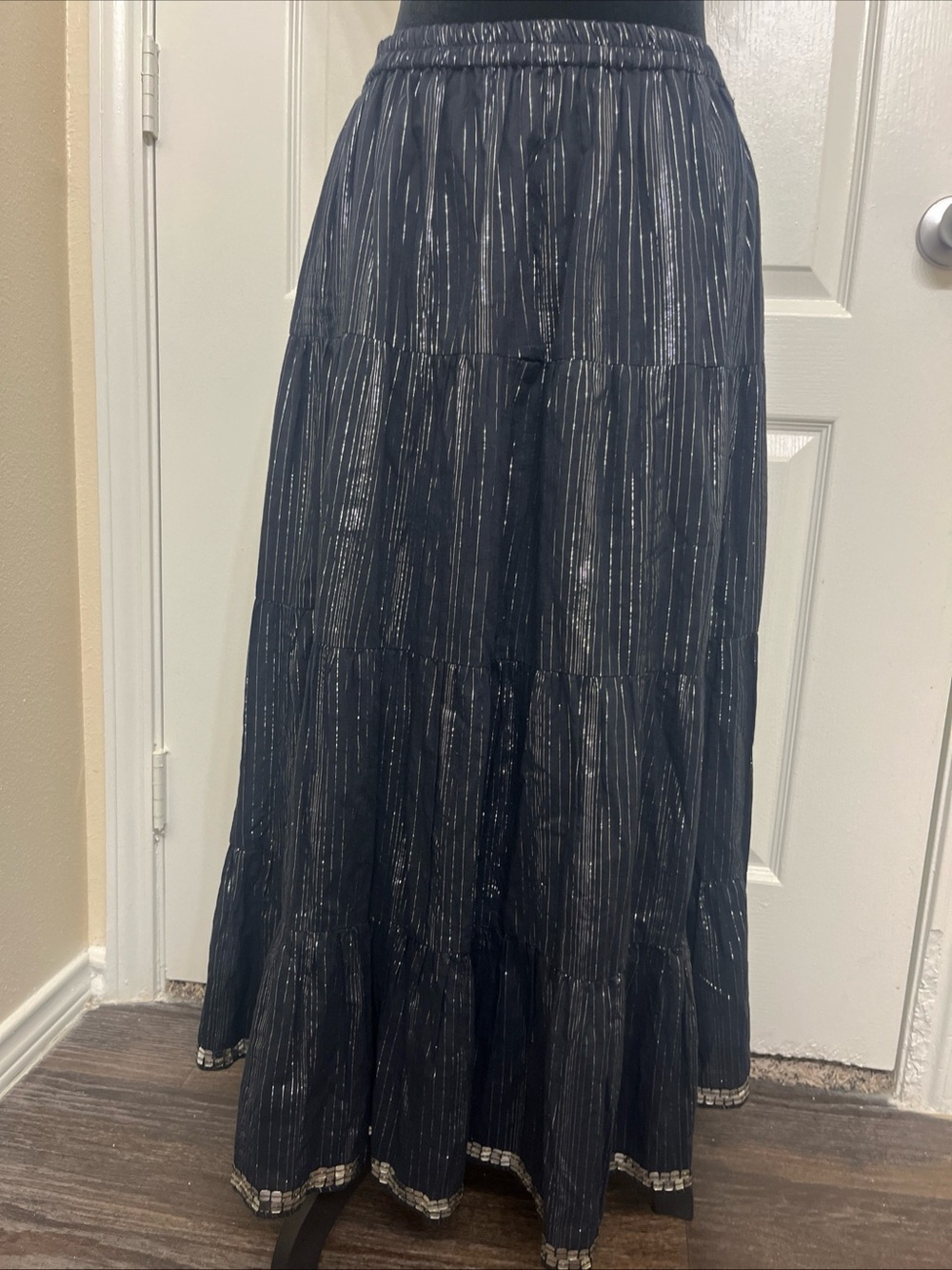 New Direction maxi skirt striped finish metallic threads high elastic waistband